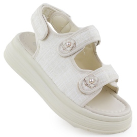 Women's sandals on the platform Potocki Py16337 beige