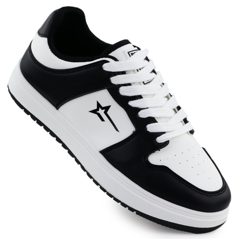 White and black sports shoes Big Star RR274A240 White and black sports shoes Big Star RR274A240