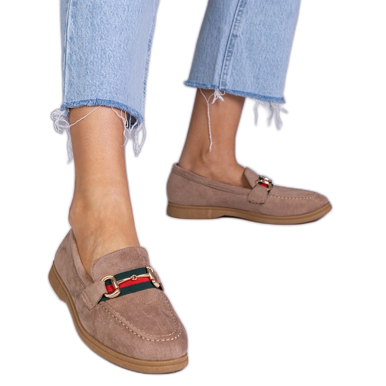 Brown loafers from Ekozamsz with a golden decoration