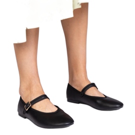 Black women's ballerinas with a buckle