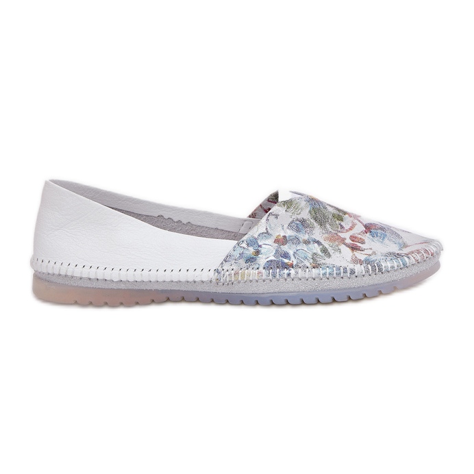 Leather ballerinas with a pattern maciejka T1930-38 white