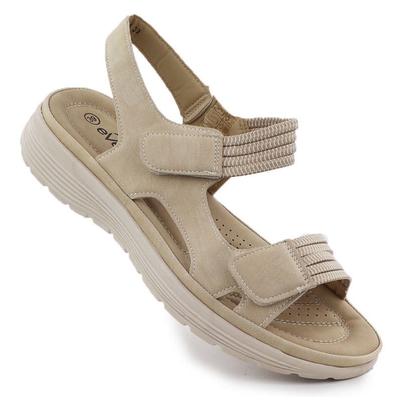 Women's sandals on the platform comfortable beige Evento 8874