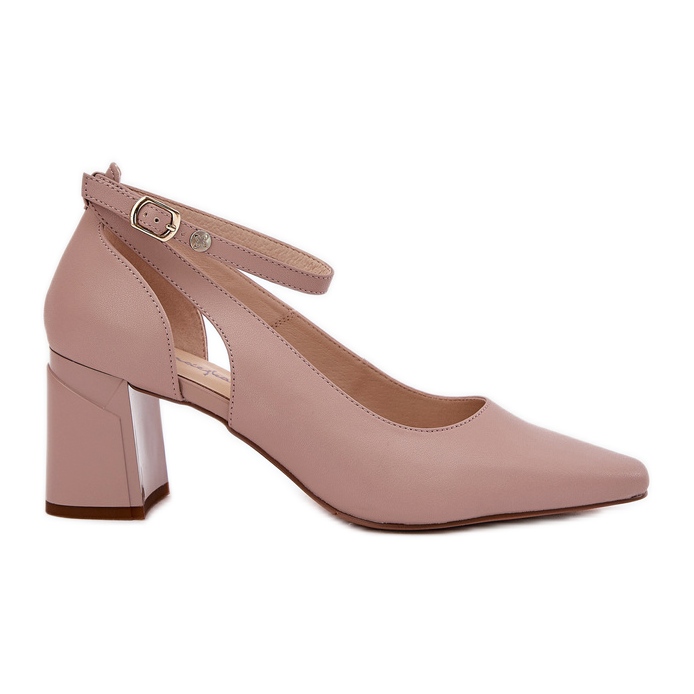 Leather pumps on the post Maciejka K6816-04 Beige