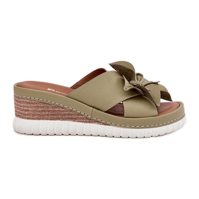 Women's leather wedges with decorative flower Artiker 52C0503 green