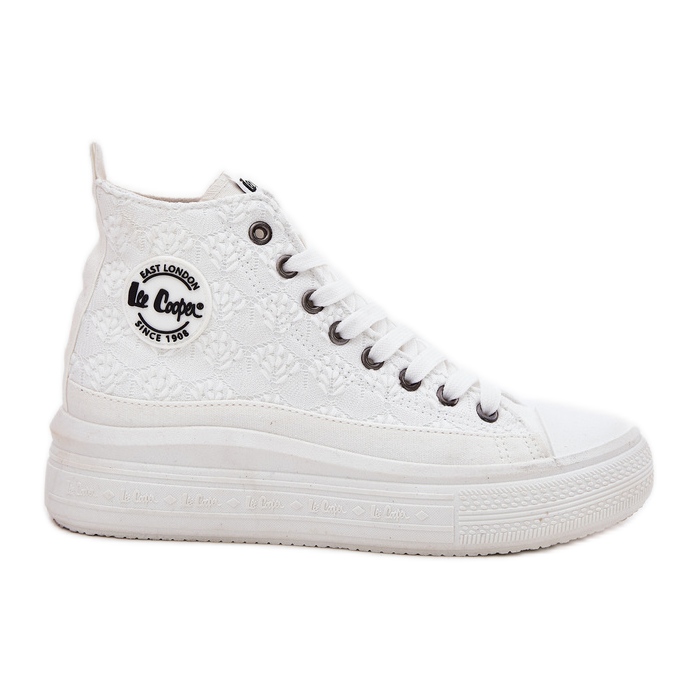 Women's sneakers on the platform Lee Cooper LCW-25-44-3209L white Women's sneakers on the platform Lee Cooper LCW-25-44-3209L white