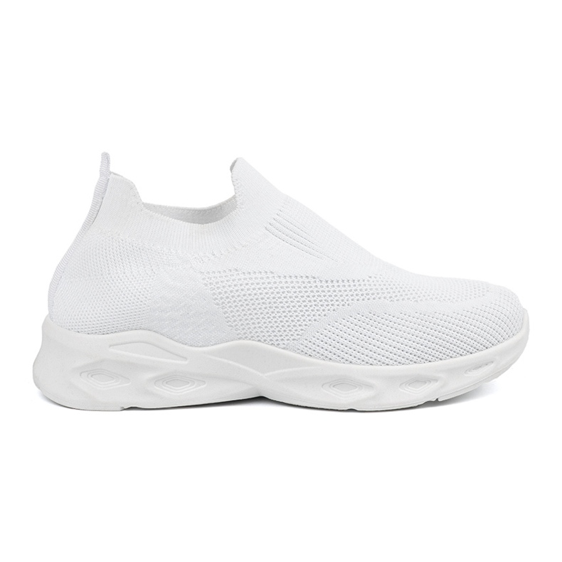 Women's sports shoes in white