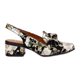 Maciejka Flower leather pumps with a bow N6539-44 black Maciejka Flower leather pumps with a bow N6539-44 black
