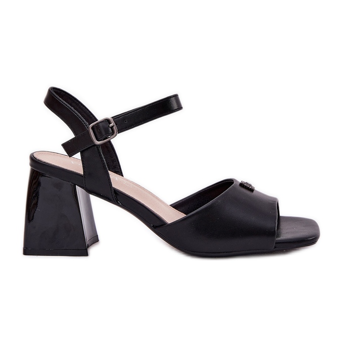 Vinceza Women's sandals on the Vincez 62235 Black Post
