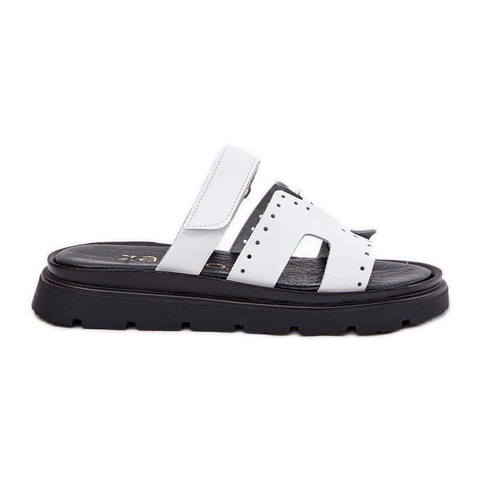 Painted women's leather flip flops on the Zazoo 40440 white platform Painted women's leather flip flops on the Zazoo 40440 white platform