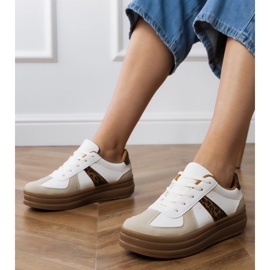 Women's leopard sneakers on the platform white