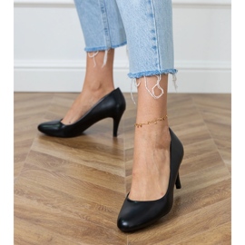 Classic women's black pumps