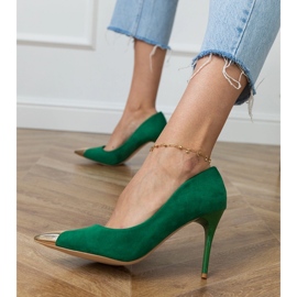 Green ecosam pumps with a metallic toe