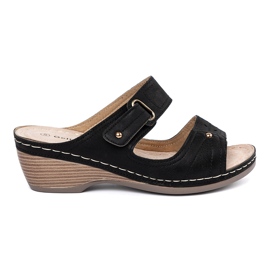 Black wedge slippers Black wedge slippers