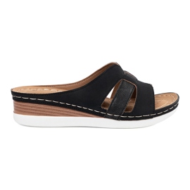 Women's black flip -flops