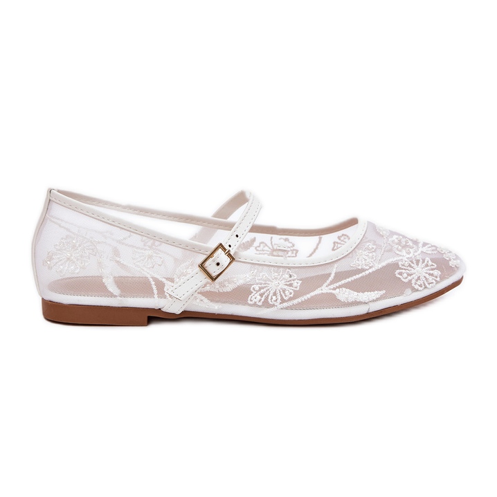Boto Mesh ballerinas with embroidery and white decoration Boto Mesh ballerinas with embroidery and white decoration