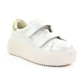 Goe RR2N4018 shoes white