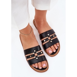 Flat women's flip flops with golden detail black