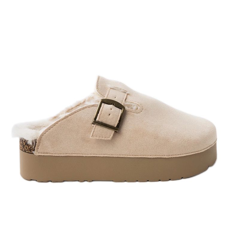 Beige flip -flops built with fur