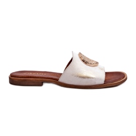 Zazoo 2938 Leather Flip-Flops On a Flat Heel With a Gold Decoration, Brushed white