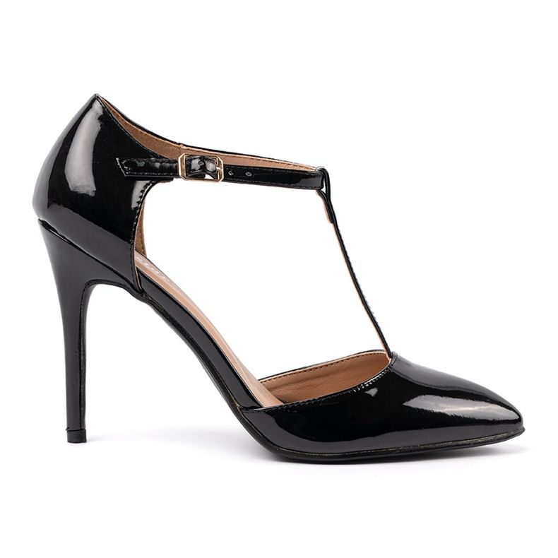 Seastar Black pumps with an ankle belt Seastar Black pumps with an ankle belt