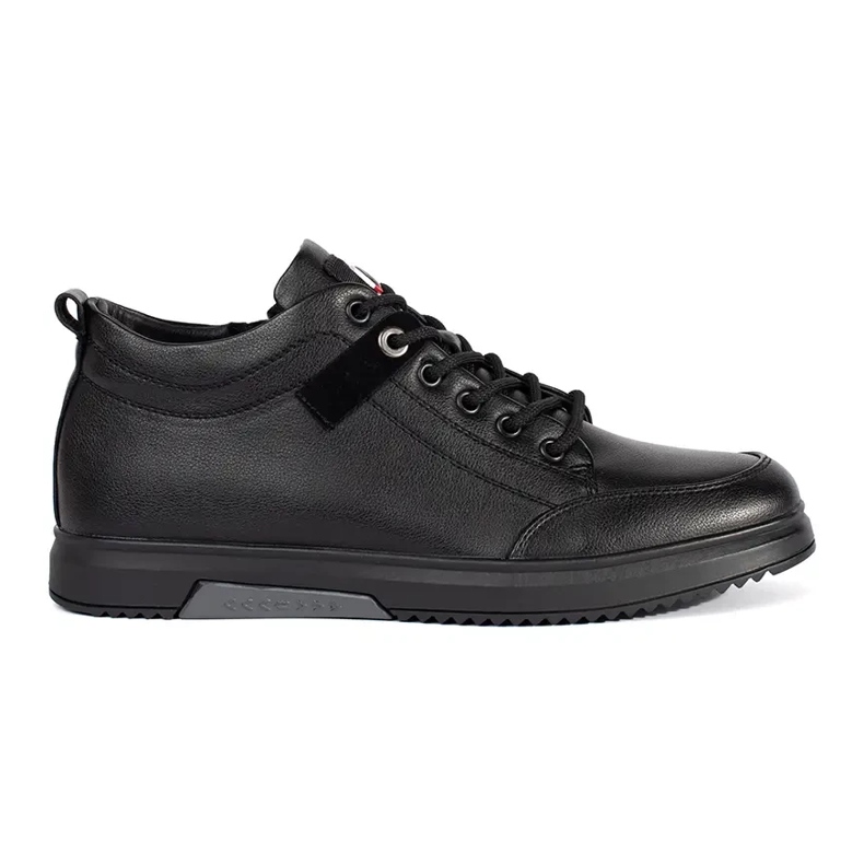 Black men's insulated tied shoes