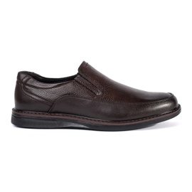 Elegant brown men's shoes