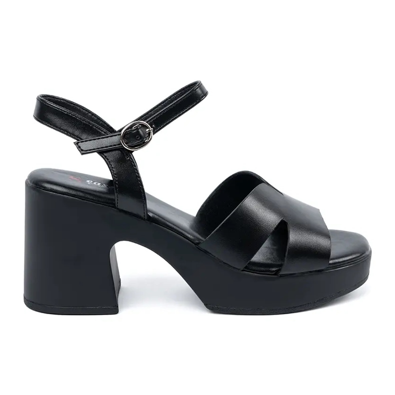 Seastar Black sandals on the post Seastar Black sandals on the post