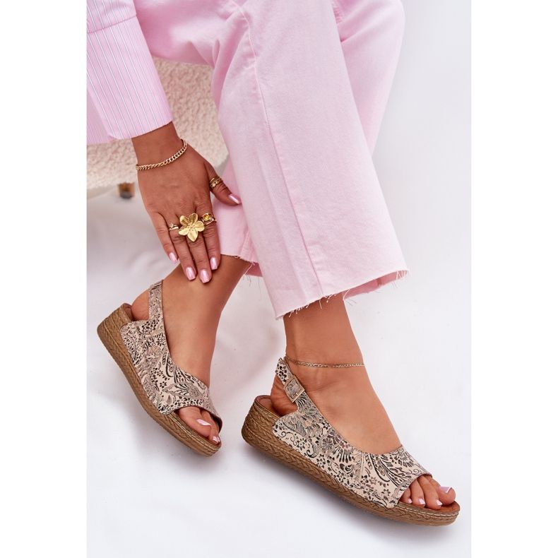 Women's leather sandals on wedge maciejka L7069-04 beige Women's leather sandals on wedge maciejka L7069-04 beige