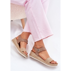 Women's sandals on the Inblu RV000014 wedge beige Women's sandals on the Inblu RV000014 wedge beige