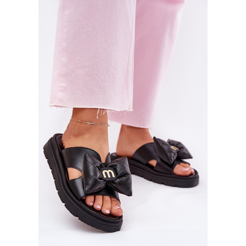 Women's leather flip flops on the platform with chebello 4647 black bow