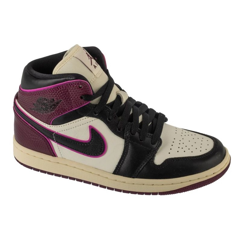 Nike Air Jordan 1 Mid SE in FQ7818-101 shoes multicolored Nike Air Jordan 1 Mid SE in FQ7818-101 shoes multicolored