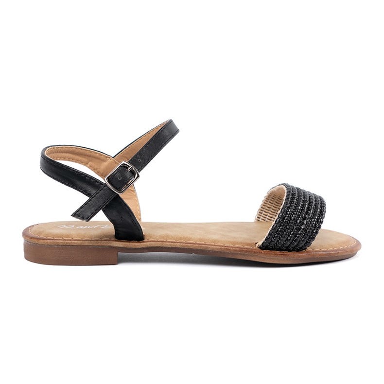Shelvt Black sandals on a flat sole Shelvt Black sandals on a flat sole