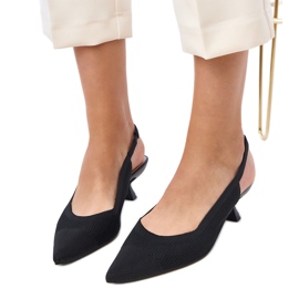Black material pumps with low heel Cassie