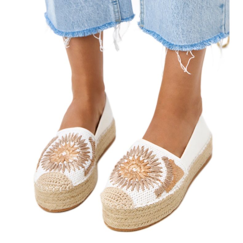 White espadrilles with embroidery on the Lorin platform