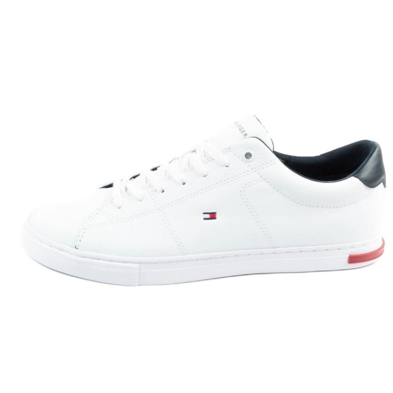 Tommy Hilfiger Essential M FM0FM047YYBR shoes white