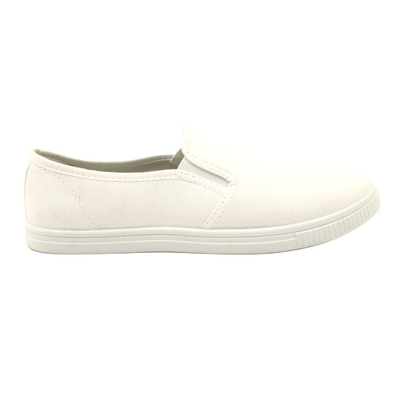 White material women's sneakers inserted White material women's sneakers inserted