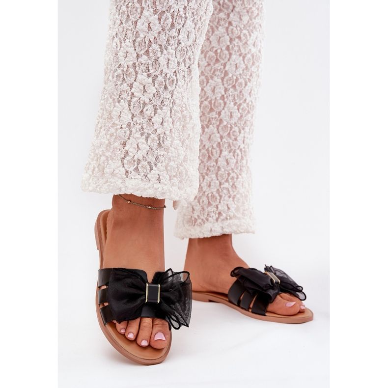 Boto Flat -heeled women's flip flops with a tulle bow Black Tanira