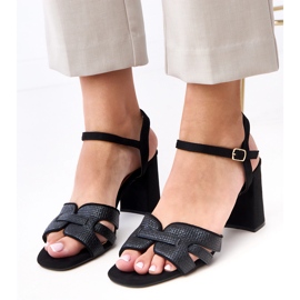 Black sandals on the post fastened on the Farida cube Black sandals on the post fastened on the Farida cube
