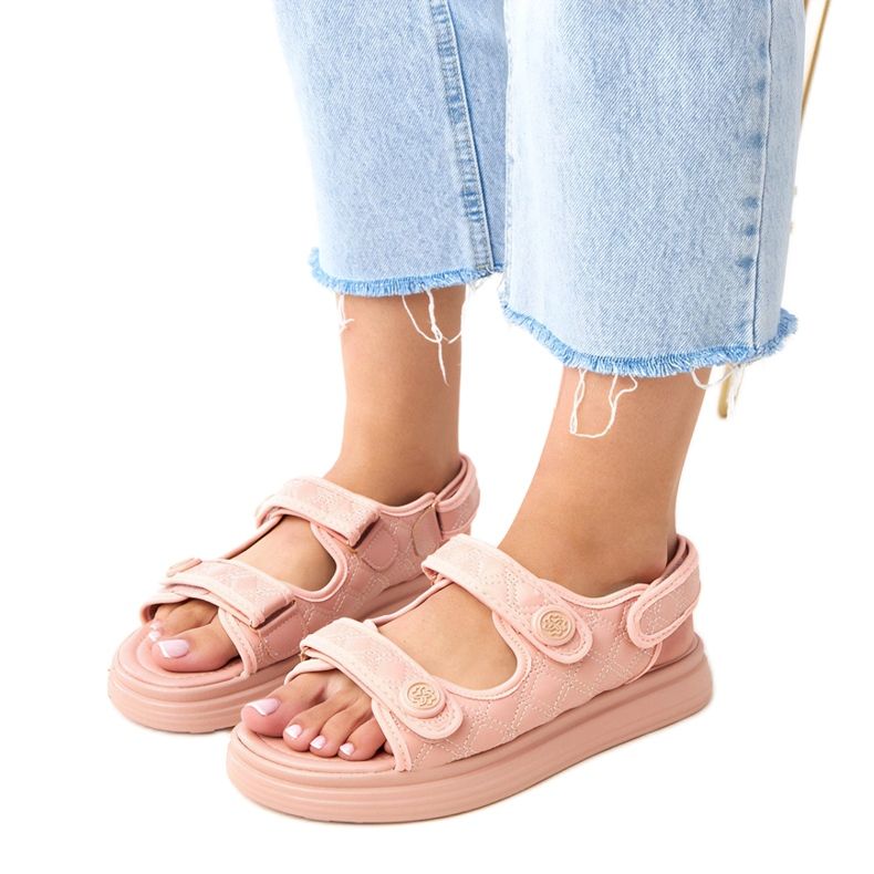 Pink sandals with adjustable beard belts Pink sandals with adjustable beard belts