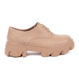 Shelvt Beige tied shoes on the platform