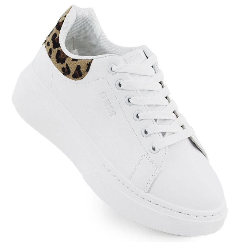 Women's sports shoes on the white Big Star SS274247 platform