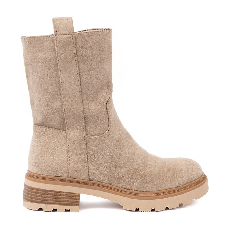 Shelvt Minimalist beige boots made of soft suede