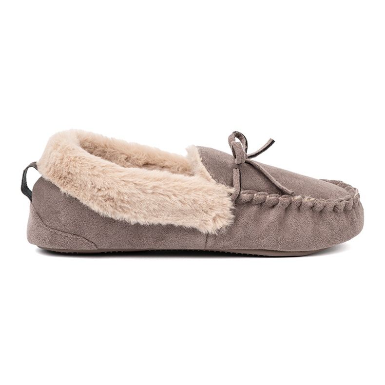 Shelvt Dark beige slippers with a bow and a fluffy moccasin -type interior Shelvt Dark beige slippers with a bow and a fluffy moccasin -type interior