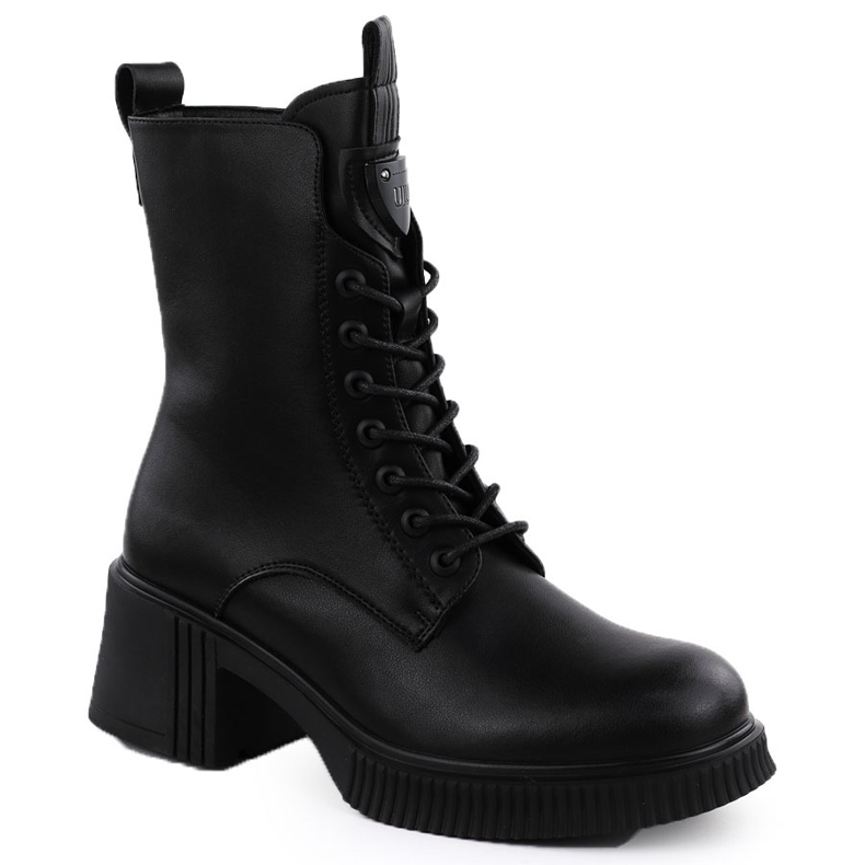 Women's leather boots on the Black Vinceza 66671 block