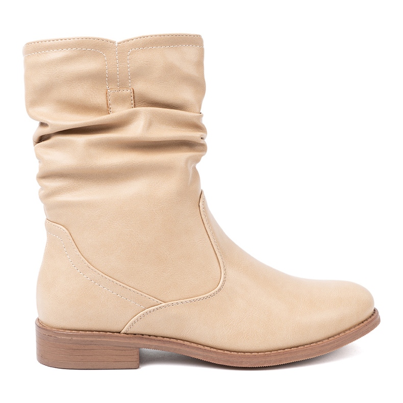 Shelvt Comfortable beige boots with ruffles Shelvt Comfortable beige boots with ruffles