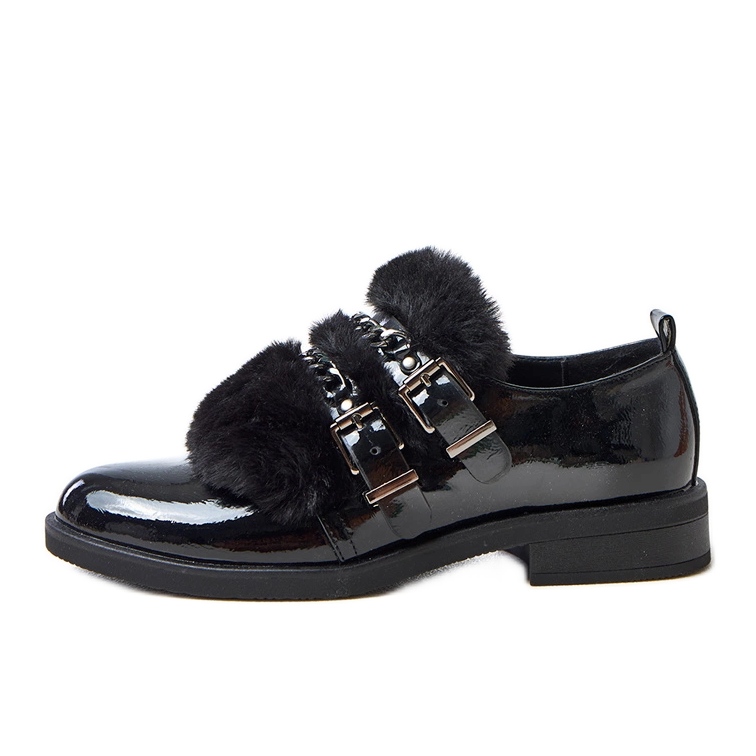 Black women's shoes with Sarol fur