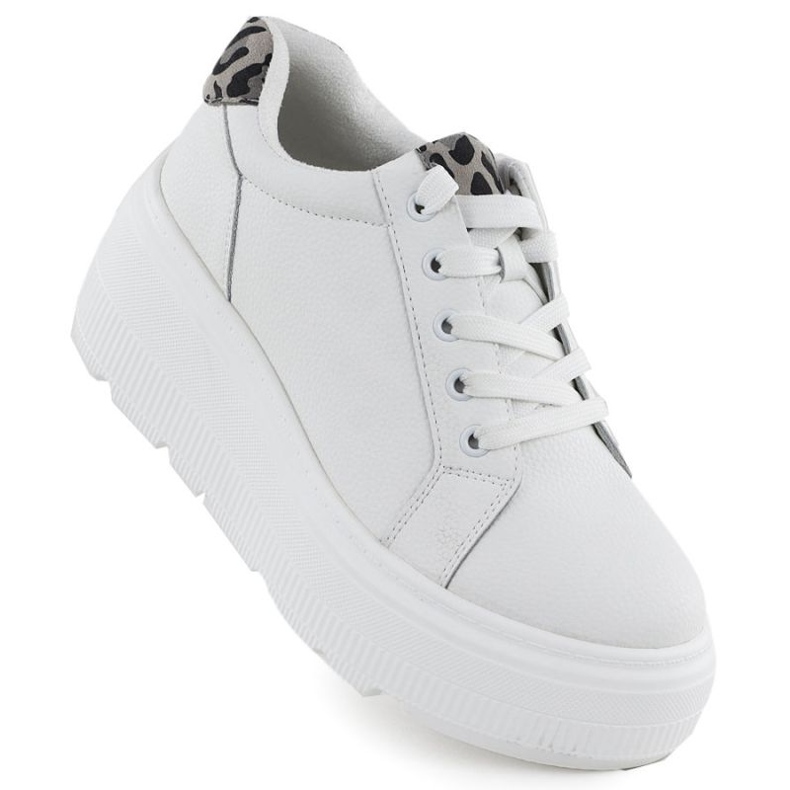 Shoes on the Vinceza platform in 89144 Jan418B white