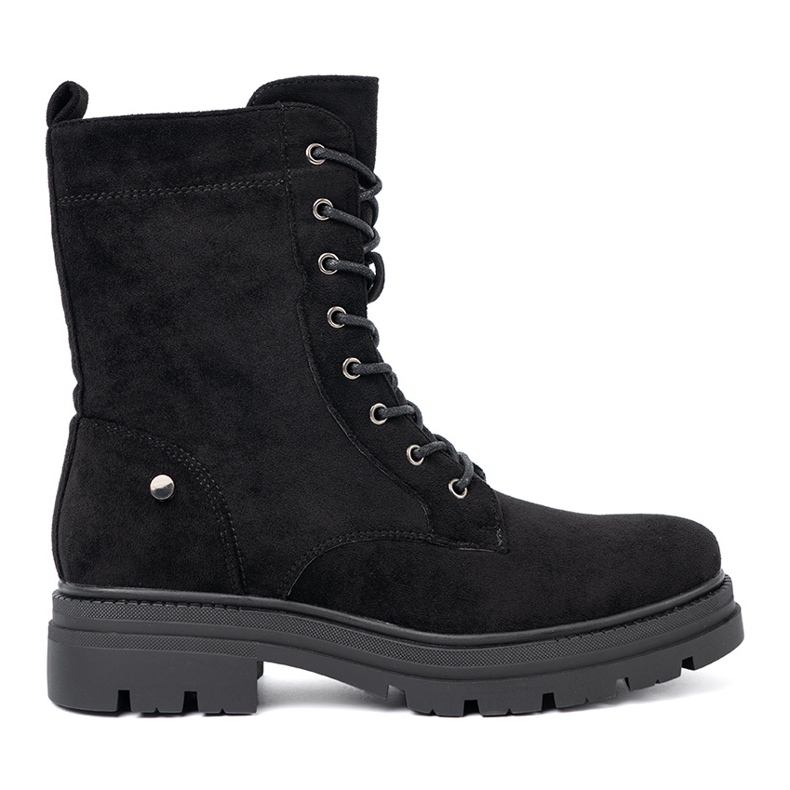 Shelvt Black laced workers on a massive sole