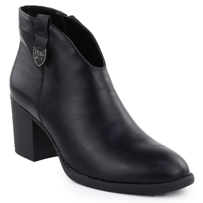 Women's boots on the Black Jezzi ASA250-11 post