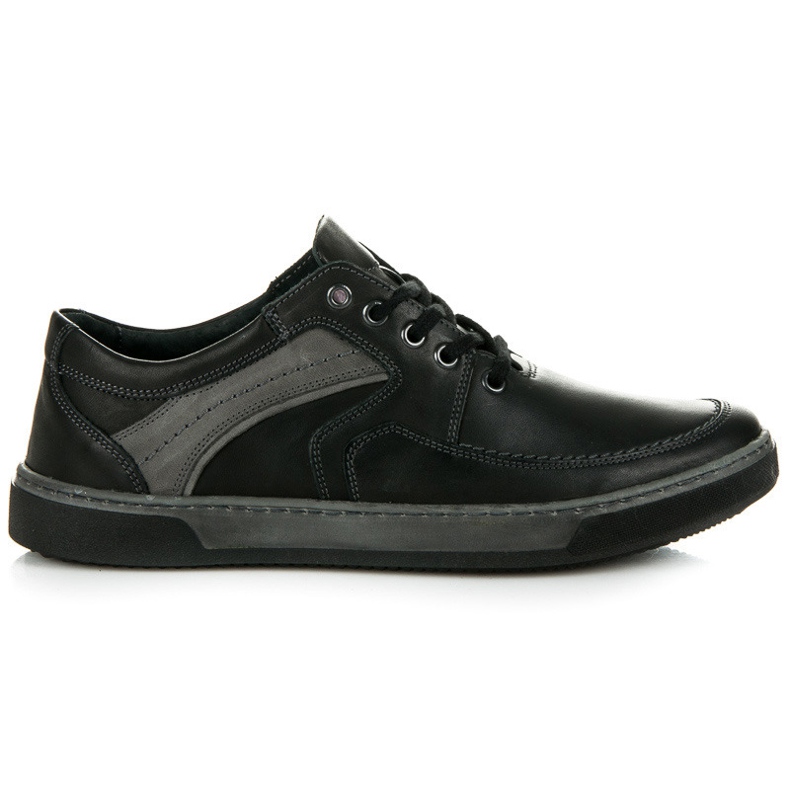 Lucca Shoes in a sporty style black